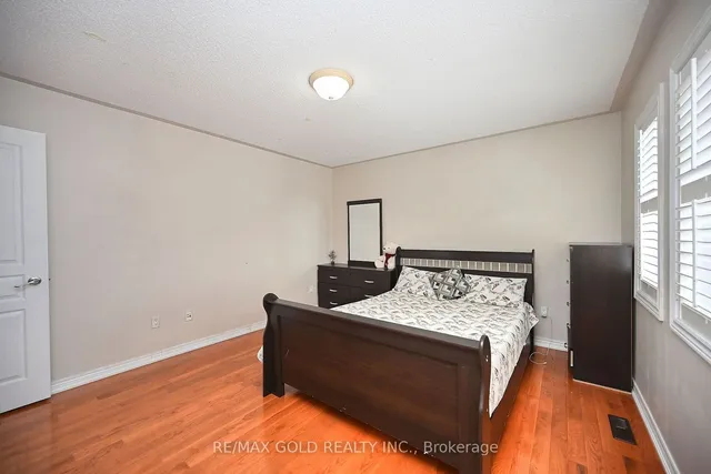 Additional image 30 of 154 Father Tobin Rd