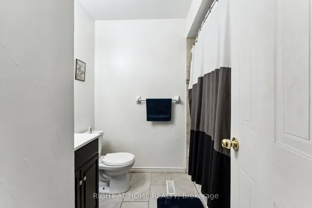 Additional image 29 of 108 Goldenlight Circ