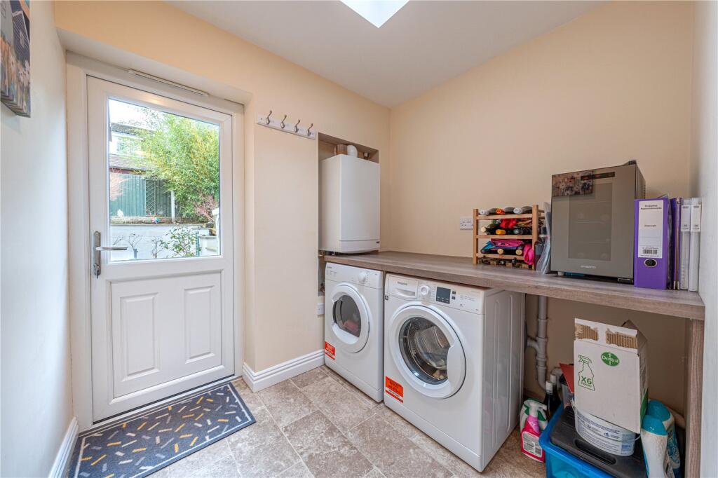 Additional image 12 of Flora Close, Tamworth, Staffordshire, B79