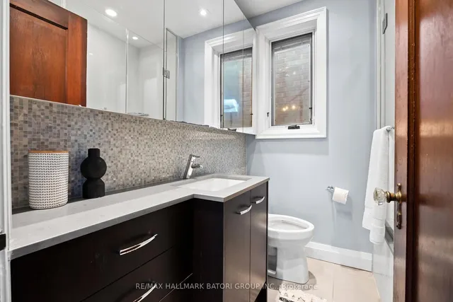 Additional image 20 of 110 Heddington Ave