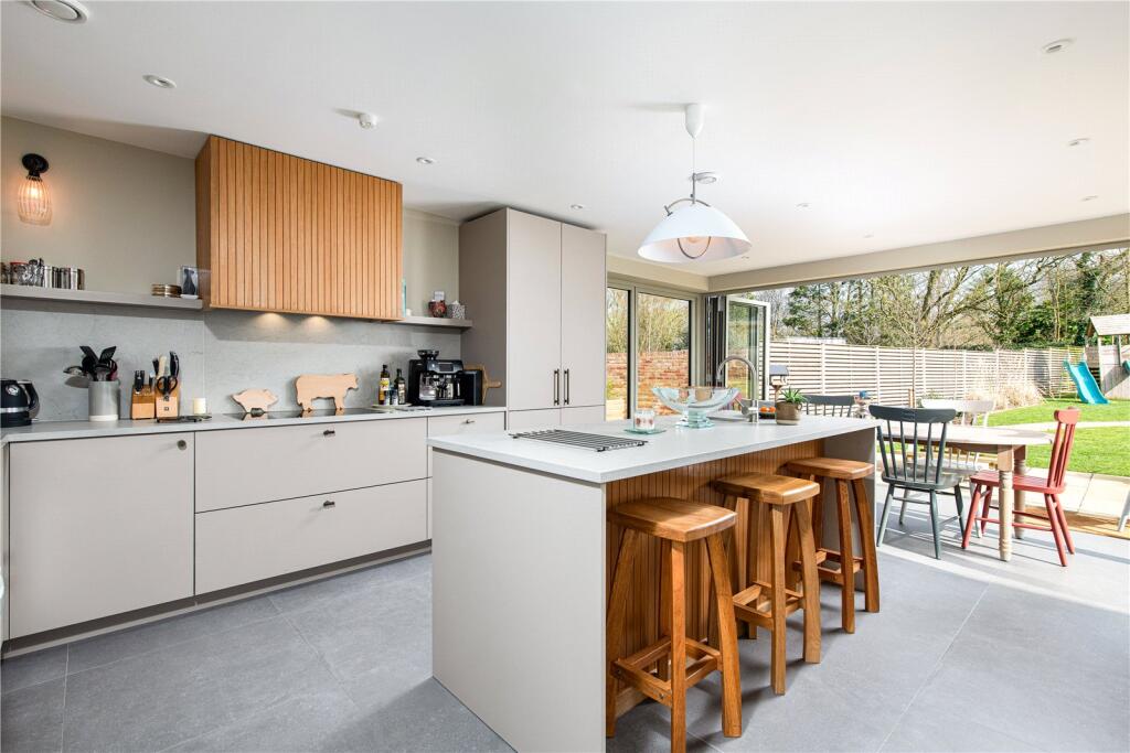 Additional image 6 of Longmeadow, Beckington, Frome, Somerset, BA11