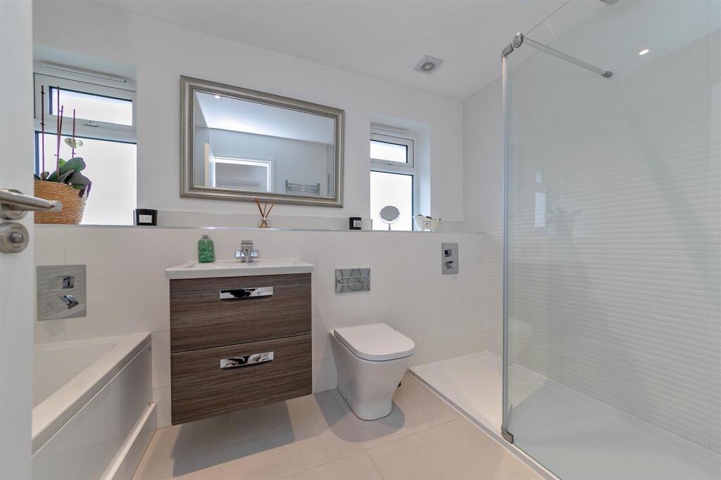 Additional image 29 of Toulmin Drive, St. Albans