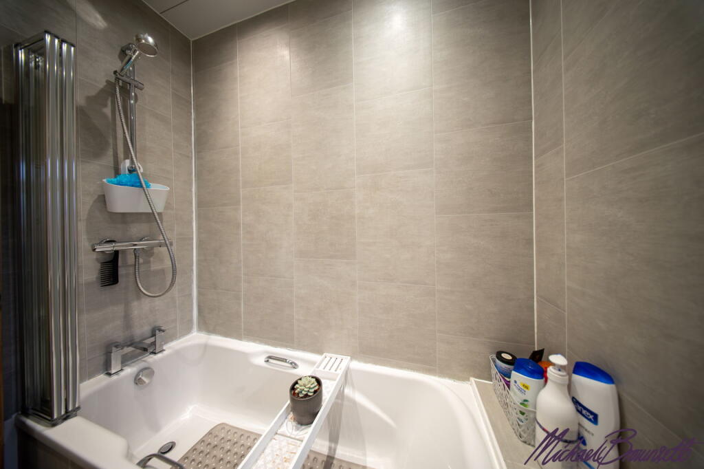 Additional image 16 of Beacon Road, Bradford, BD6 3DX