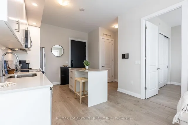 Additional image 21 of 3200 William Colston Ave Unit 1405