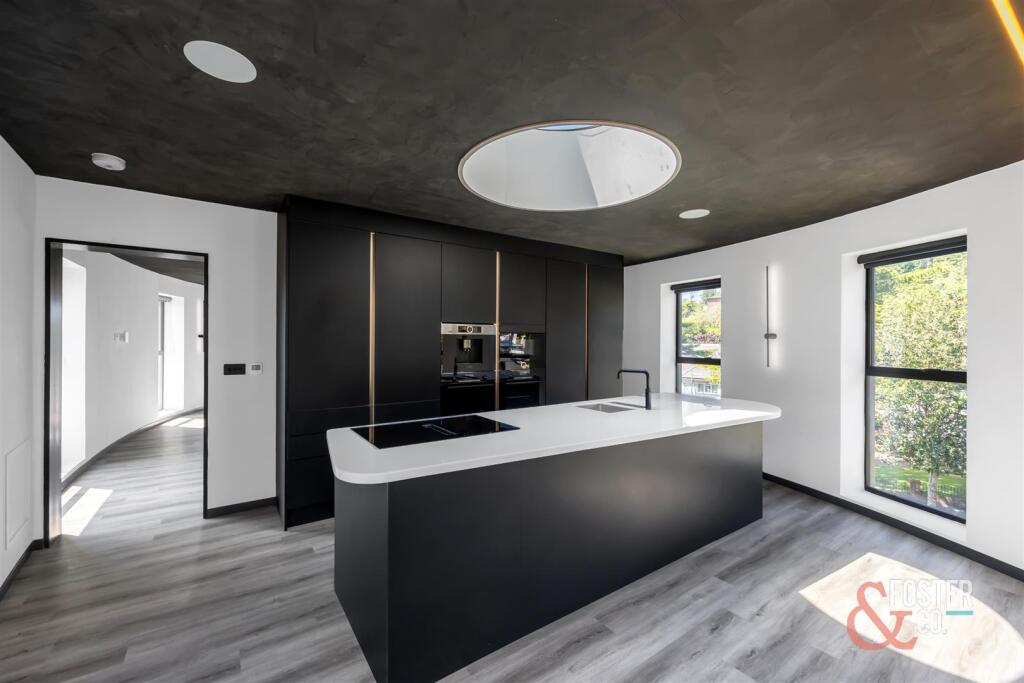 Additional image 5 of Woodland Drive, Hove