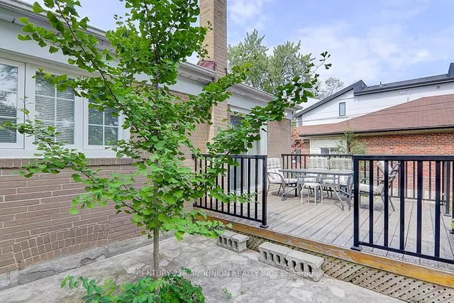 Additional image 7 of 223 Willowdale Ave