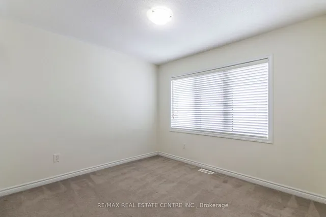 Additional image 20 of 27 Donlamont Circ