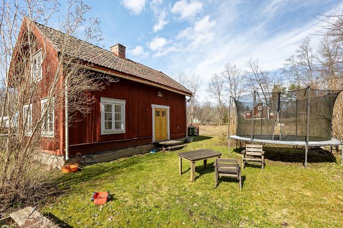 Additional image 3 of Holmagatan 47, Hällabrottet, Kumla kommun