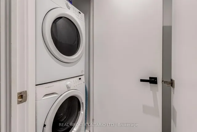 Additional image 14 of 20 Minowan Miikan Lane Unit 703