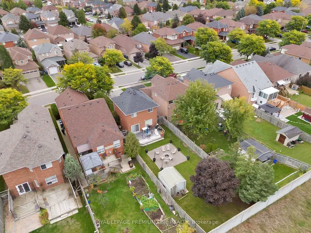 Additional image 21 of 62 Twin Willow Cres