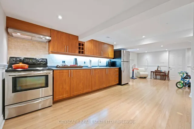 Additional image 27 of 39 Bentworth Ave