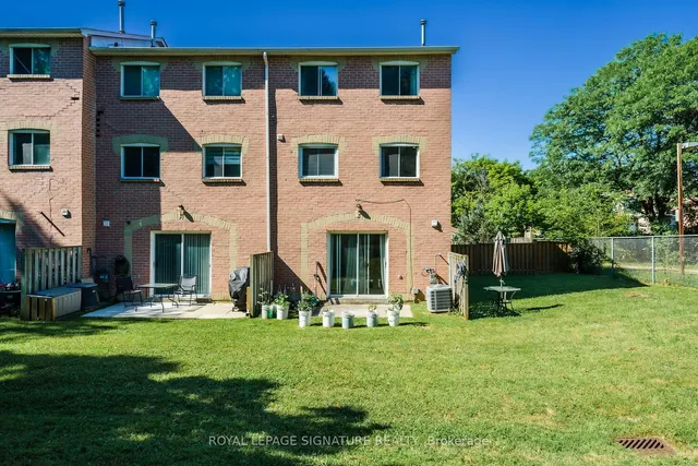 Additional image 32 of 200 Murison Blvd Unit 2