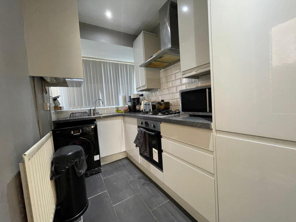 Additional image 5 of Derrydown Road, Birmingham, B42 1