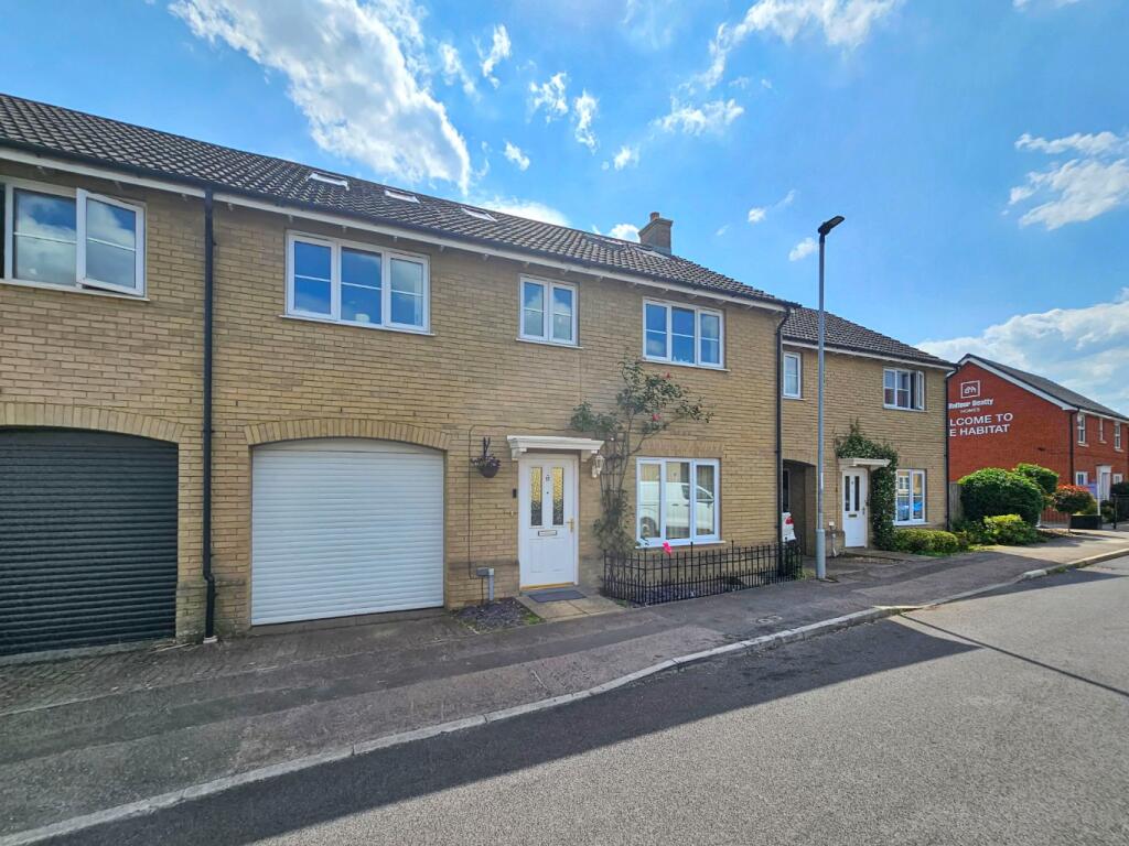 Primary image of Grafton Drive, Highfields Caldecote