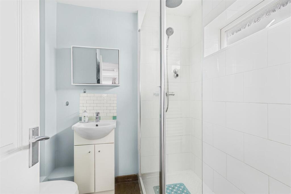 Additional image 7 of Plantation Close, Saffron Walden