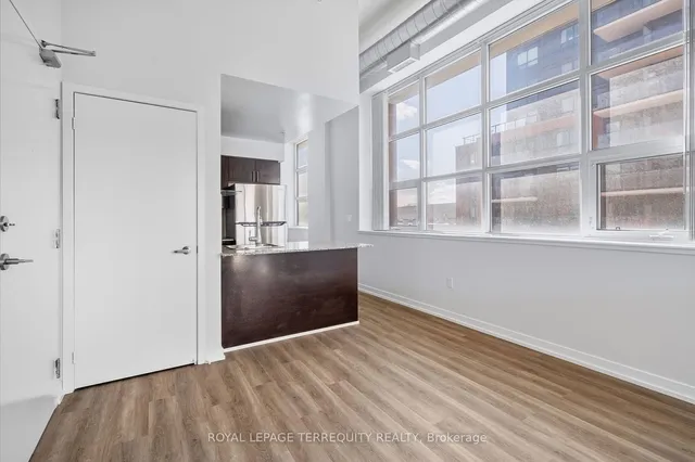 Additional image 10 of 1410 Dupont St Unit 328