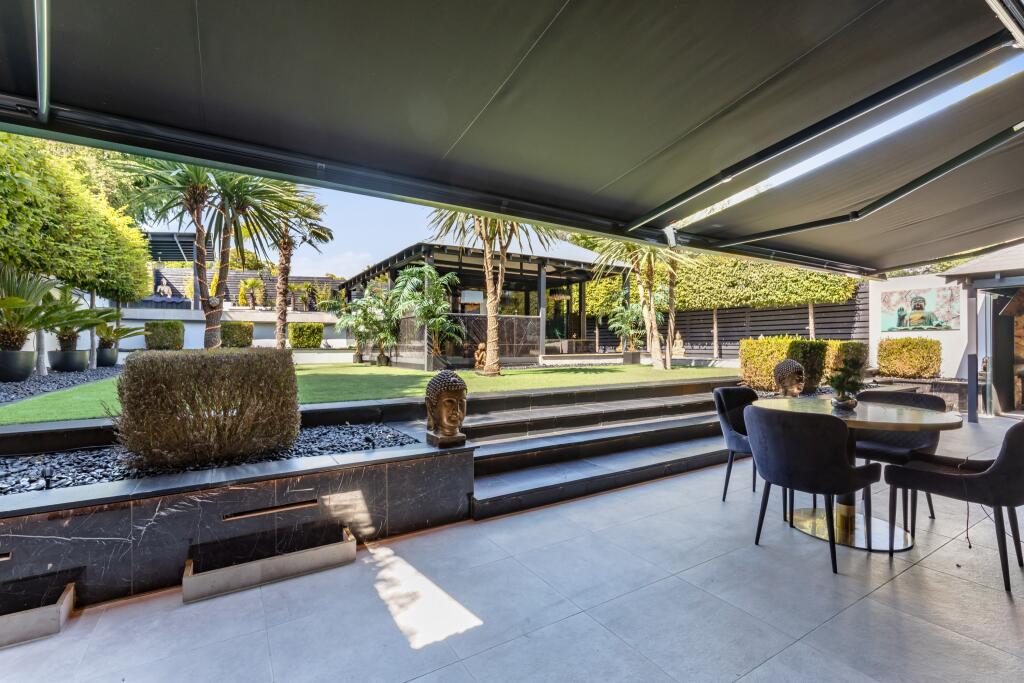 Additional image 5 of Brangwyn Crescent, Brighton, BN1