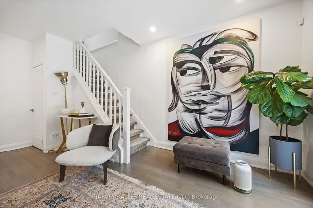 Additional image 18 of 39 Carmichael Ave