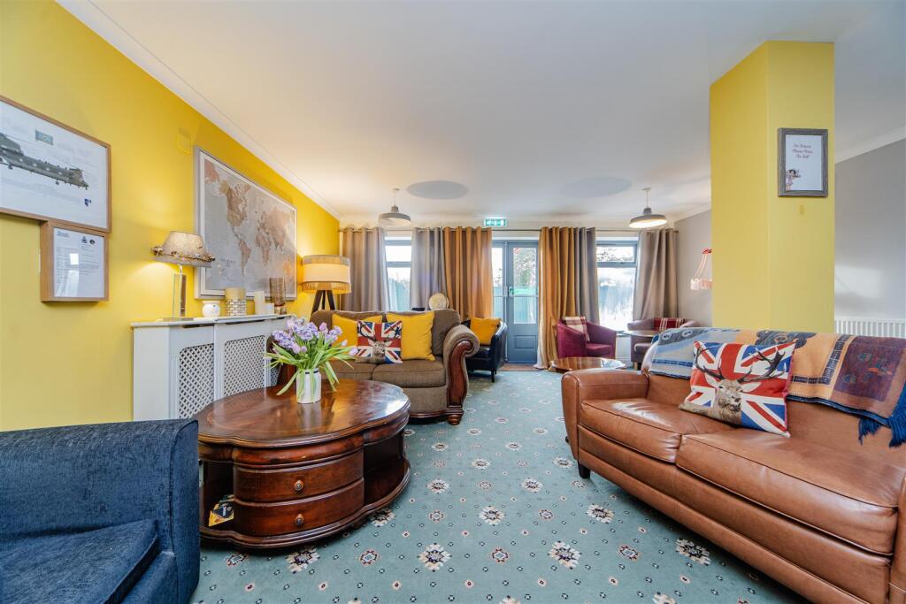 Additional image 7 of Rhoose