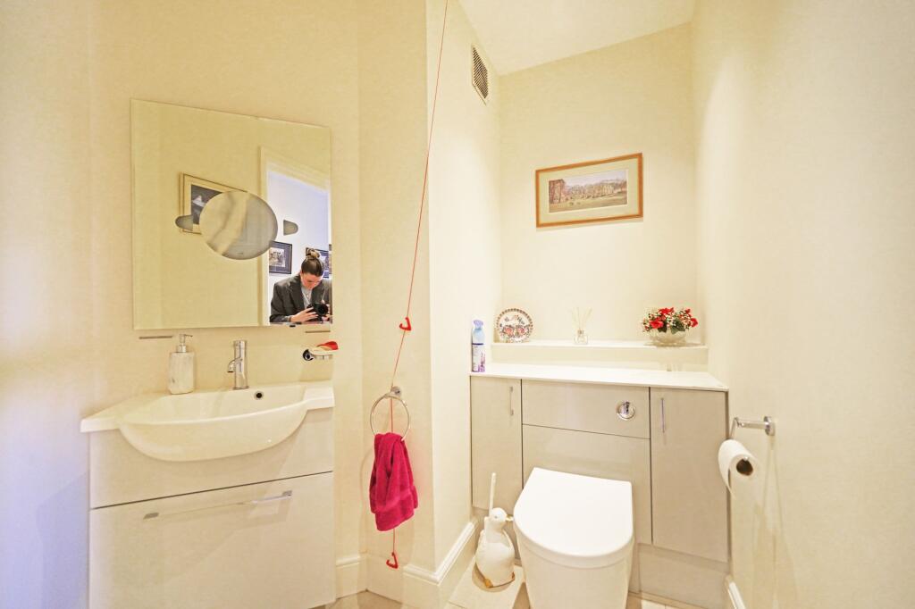 Additional image 18 of Avenue Road, Dorridge, B93