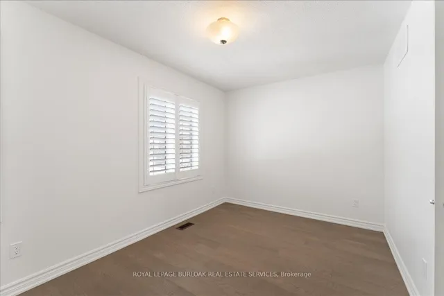 Additional image 19 of 3480 Upper Middle Rd Unit 16