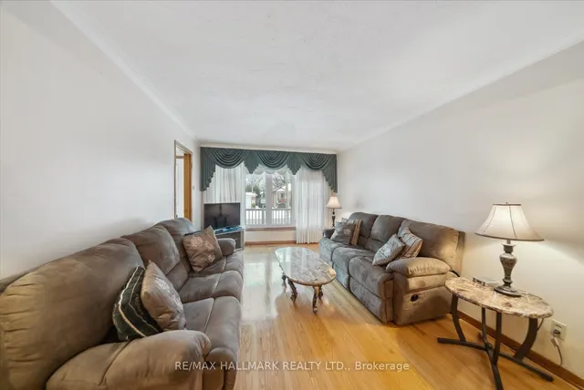 Additional image 8 of 83a Vanbrugh Ave