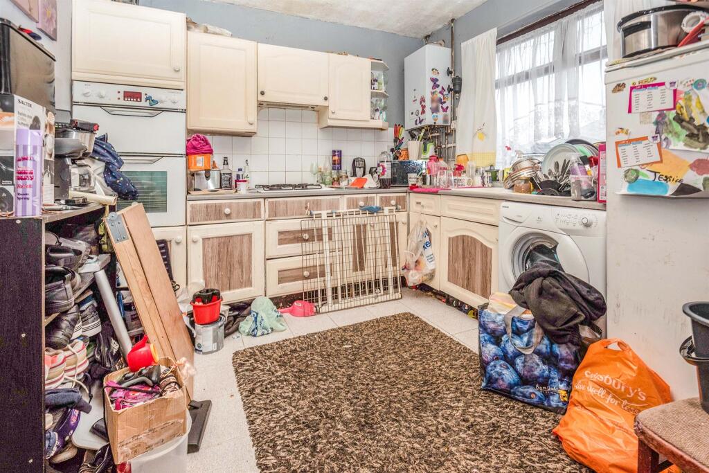 Additional image 3 of Dingle Avenue, Cradley Heath