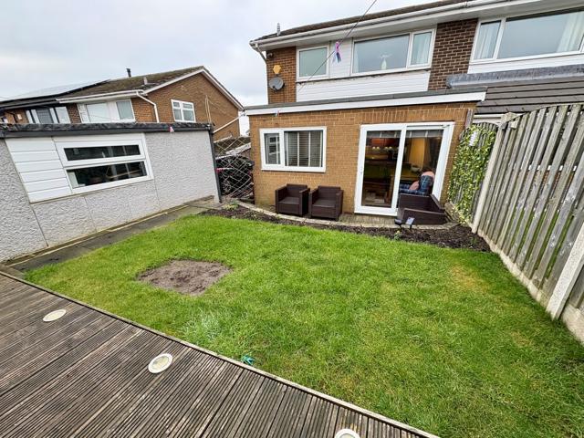 Additional image 18 of Moorside Gardens, Drighlington, Bradford