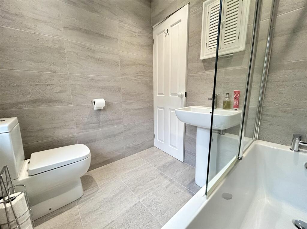 Additional image 18 of Causey Farm Road, Halesowen