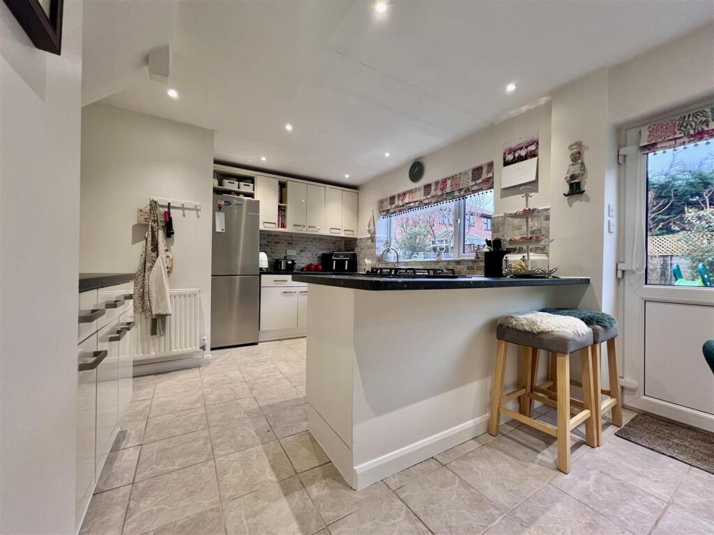 Additional image 8 of Burnell Close, Bidford-On-Avon, Alcester