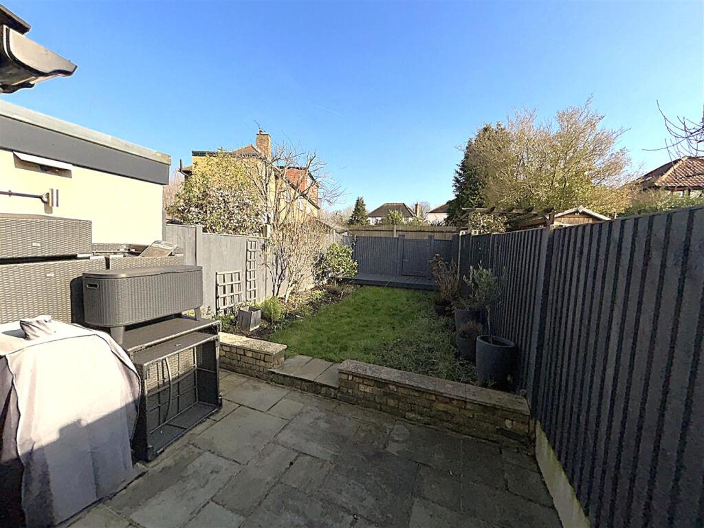 Additional image 7 of Foxbury Road, Bromley