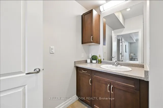 Additional image 26 of 3290 New St Unit 607