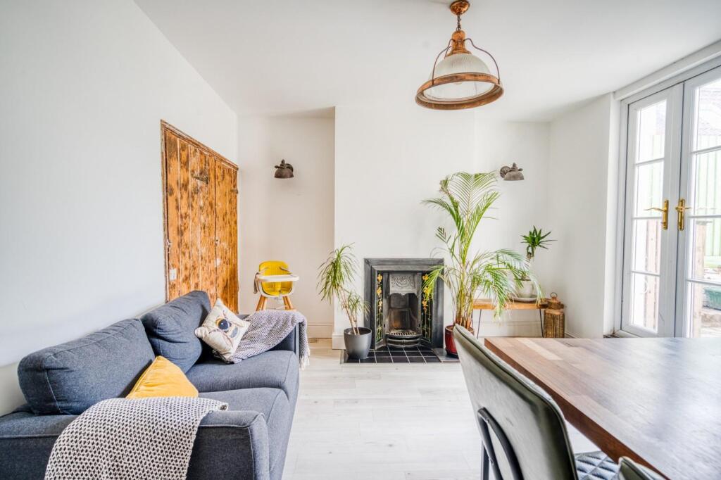 Additional image 9 of Beautiful period home, ideally situated for access to all of Yatton's ameneties