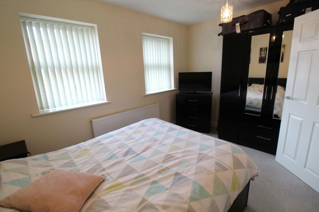 Additional image 7 of CRADLEY HEATH, Graingers LanE