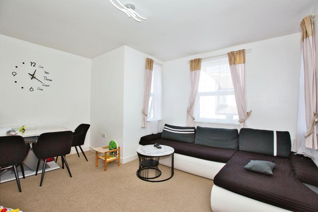 Additional image 11 of Crofton Avenue, YEOVIL, Somerset, BA21