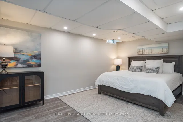 Additional image 34 of 488 Trudeau Dr