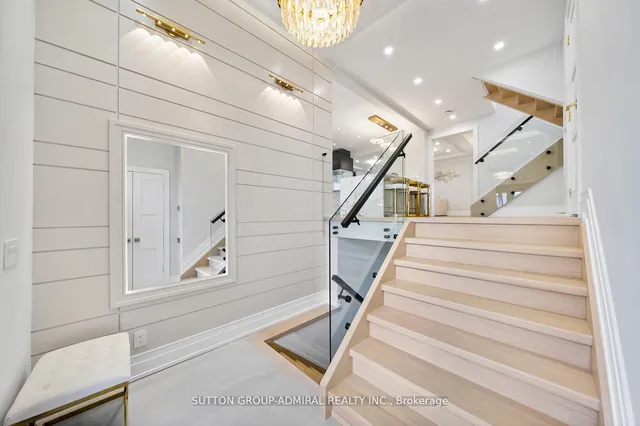 Additional image 30 of 567 Clover Park Cres