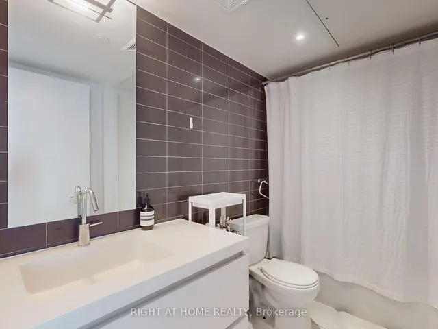 Additional image 20 of 85 Queens Wharf Rd Unit 1610