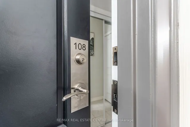 Additional image 14 of 5327 Upper Middle Rd Unit 108