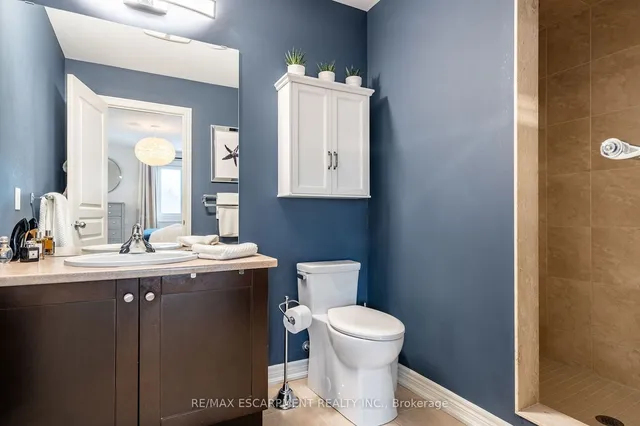 Additional image 22 of 1491 Plains Rd Unit 6