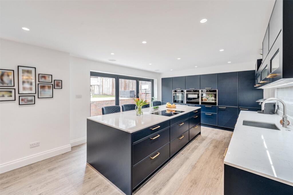 Additional image 25 of Vale Avenue, Findon Valley, Worthing, West Sussex, BN14