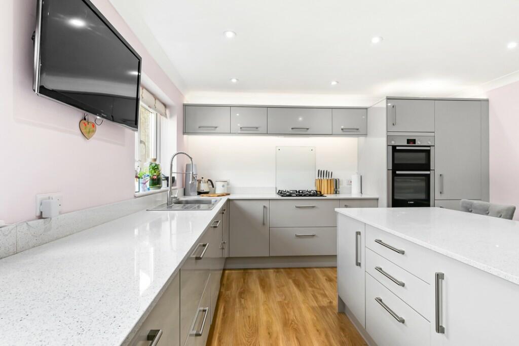 Additional image 3 of Cole Road, Bruton, Somerset, BA10 0DD