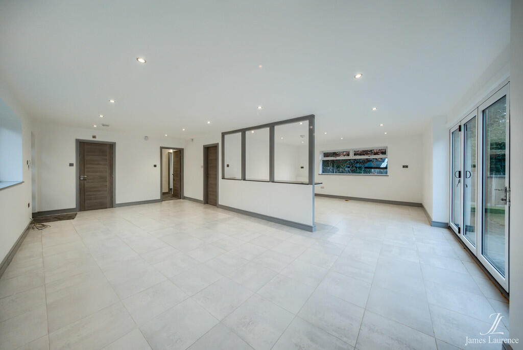 Additional image 29 of Seven Bedroom Family Home & Annex - Rednal Road, Kings Norton, Birmingham