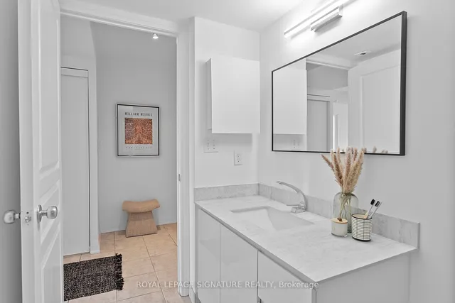 Additional image 15 of 1797 Queen St Unit 402