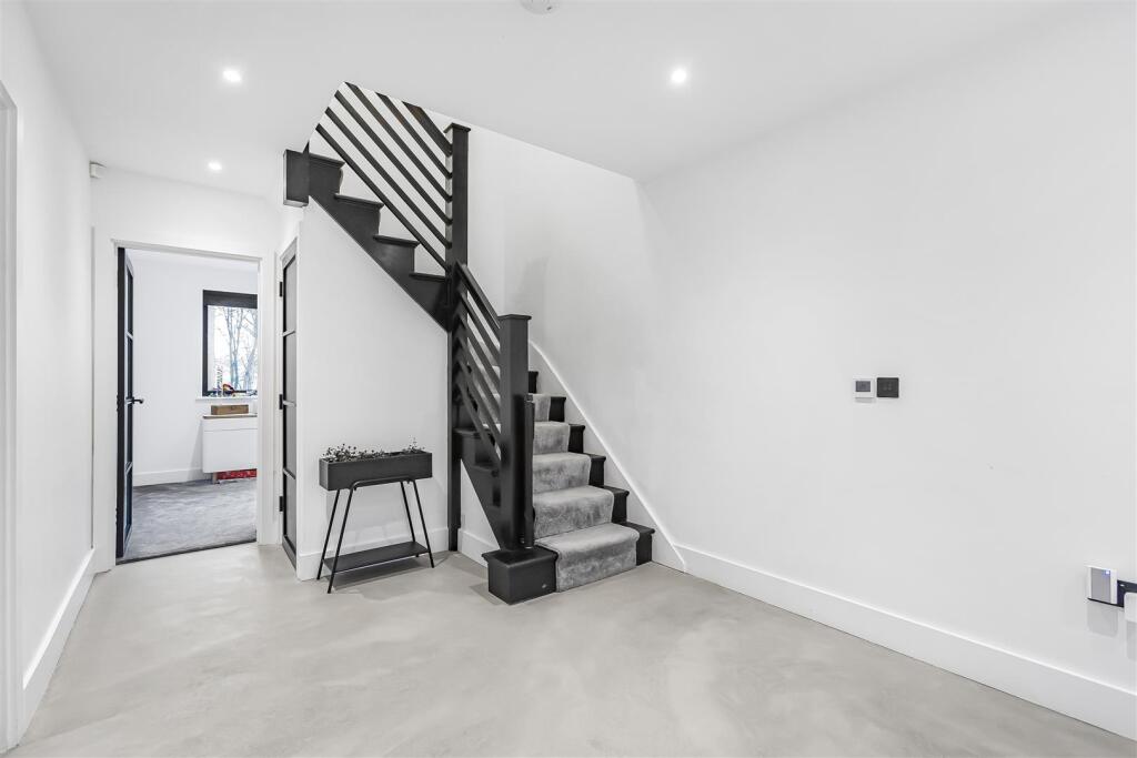 Additional image 6 of Firs Walk, Tewin