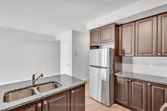 Additional image 21 of 28 Humberwood Blvd Unit 2