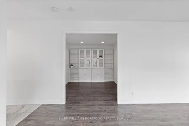 Additional image 23 of 10 Yonge St Unit 2212