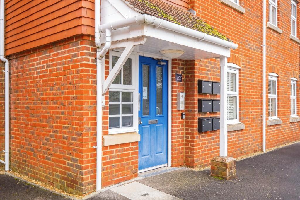 Additional image 4 of Swallowmead, College Hill, Steyning, West Sussex, BN44