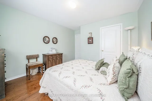 Additional image 15 of 10 Pauline Cres Unit 2