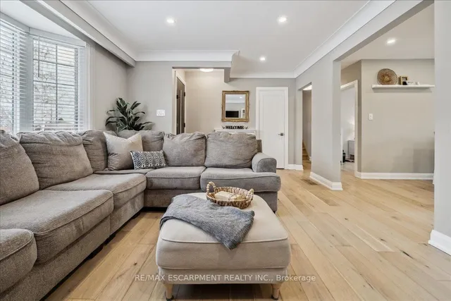 Additional image 6 of 1142 Stanley Dr